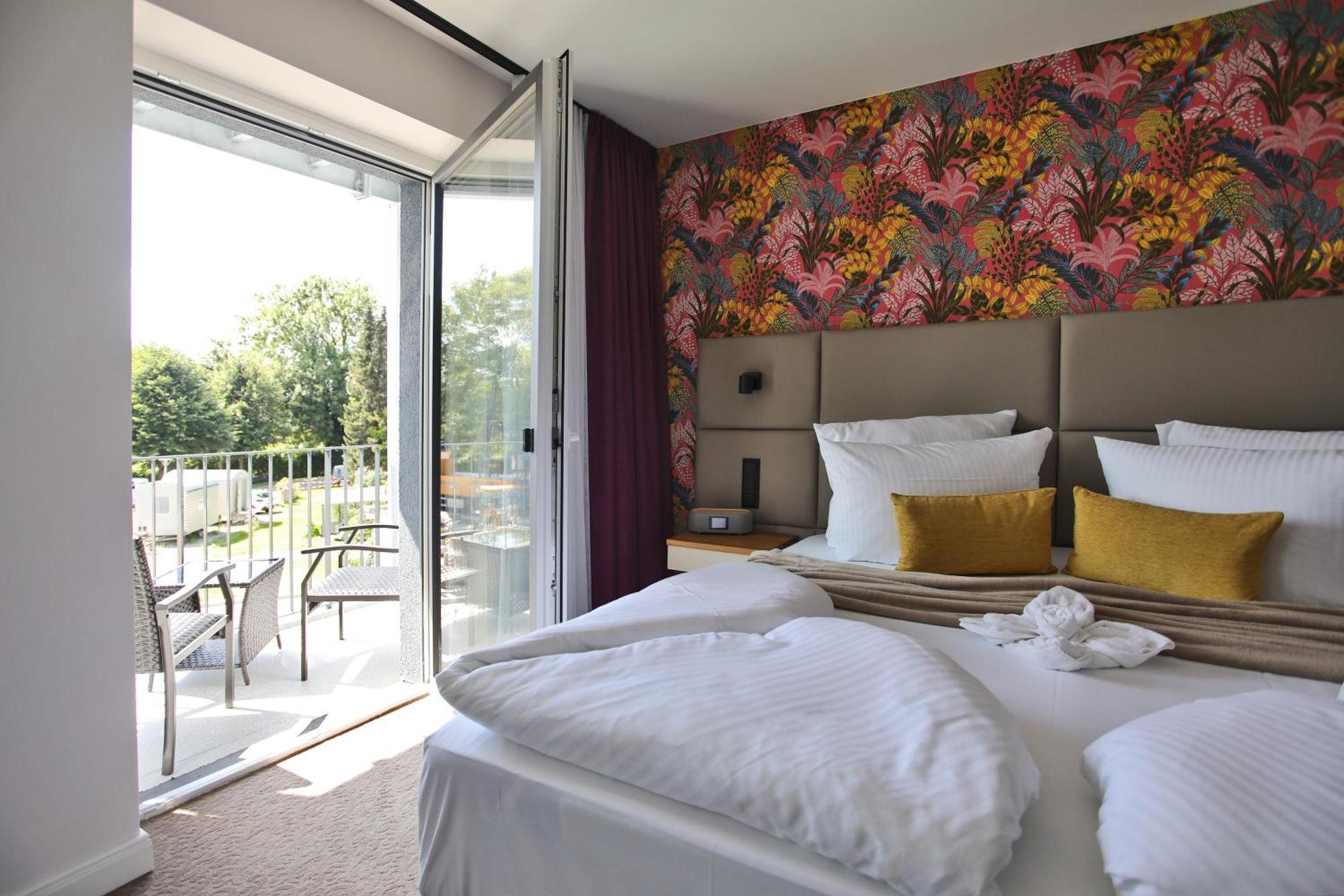 Sandbank Hotel & Appartements Lubmin Exterior photo